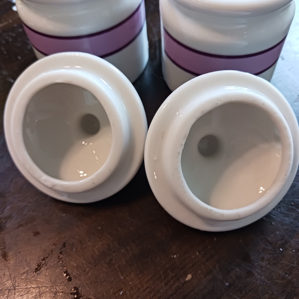 Miniature Canisters - Picture 3 of 8